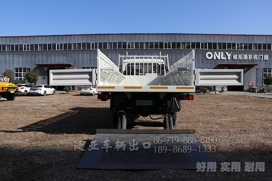 东风六驱,越野专用车底盘,东风EQ2070,长头越野卡车,东风双排驾驶室,东风4X4,145平头液压尾板载货汽车,东风越野运输车,东风4驱EQ2070