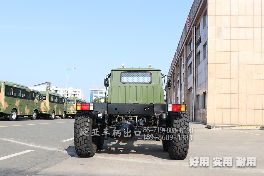 东风六驱,东风6x6,东风6驱,东风EQ2100,东风245,东风越野车,东风自卸车,东风6驱自卸车,东风6x6自卸车,东风尖头自卸车,东风六驱尖头卡车,
东风卡车,东风专用车,东风特种车,东风卡车出口,东风六驱配置,东风六驱参数,