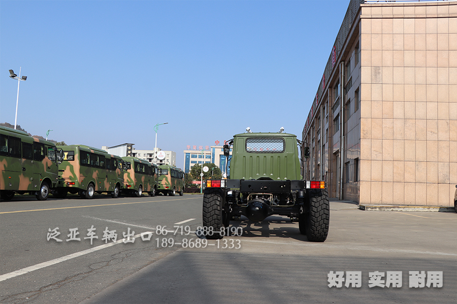 东风六驱,东风6x6,东风6驱,东风EQ2100,东风245,东风越野车,东风自卸车,东风6驱自卸车,东风6x6自卸车,东风尖头自卸车,东风六驱尖头卡车,
东风卡车,东风专用车,东风特种车,东风卡车出口,东风六驱配置,东风六驱参数,