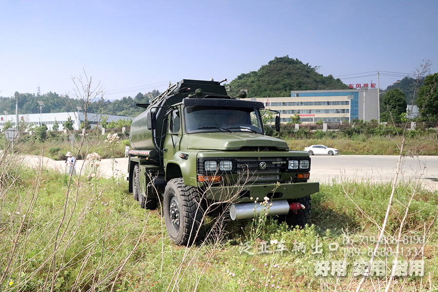 EQ2100出口,东风六驱出口,东风EQ2100,东风越野车出口,右舵六驱越野车,右舵六驱出口,加运油车出口,东风右舵越野车,东风右舵加运油车,东风EQ2100出口