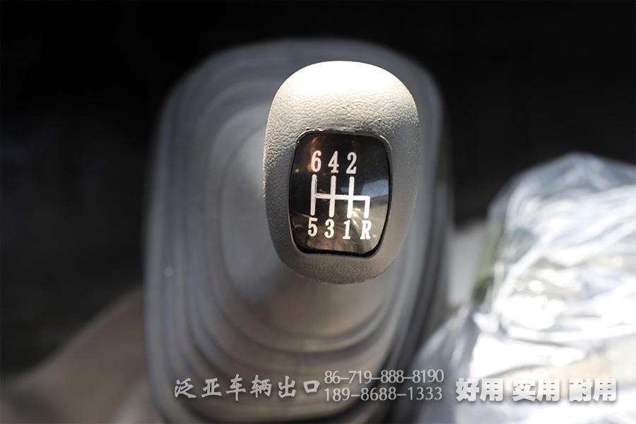 东风轻卡底盘,轻卡底盘改装,小微卡车底盘,4*2轻卡底盘,底盘改装厂家