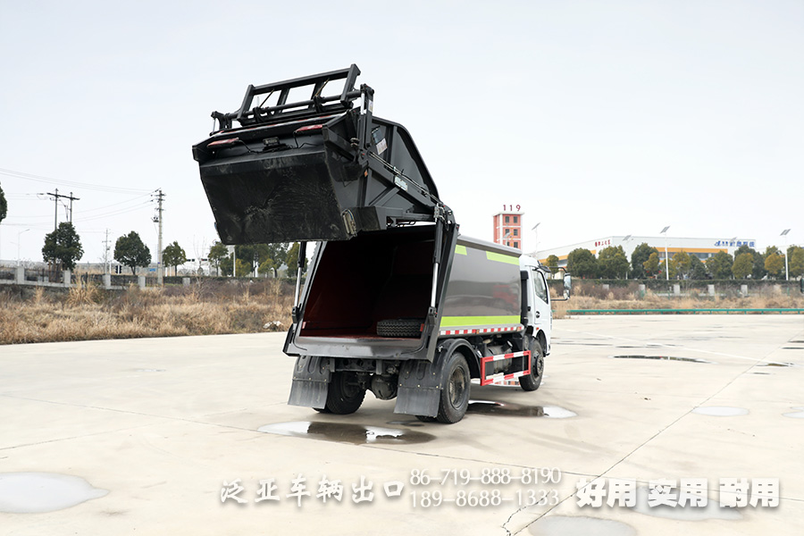 压缩式垃圾车,9立方垃圾车,东风环卫车,垃圾车厂家,垃圾车销售,4*2垃圾车