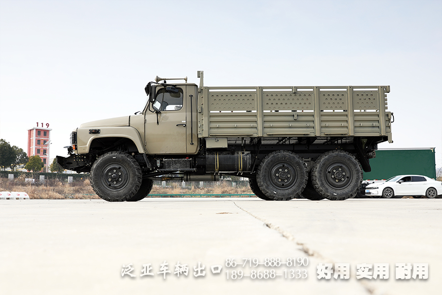 EQ240,东风六驱,越野卡车,6*6长头,运兵车,长鼻子卡车,出口卡车,越野载货车,二吨半卡车