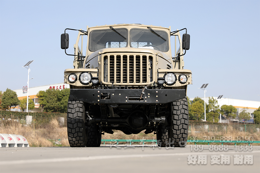 东风EQ2082、越野车、东风EQ240、湖北越野专用车官网,湖北越野专用车有限公司官网,越野卡车定制,东风四驱六驱,东风军车改装,越野运兵车,森林消防车,四驱六驱越野车底盘,越野客车,越野卡车,专用车改装,工厂直销专用车、轻型越野卡车底盘、六驱卡车