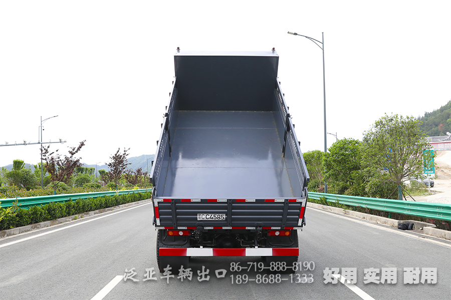 5吨自卸货车,6*6越野自卸汽车,东风山猫,自卸卡车出口,六驱轻型卡车,新款自卸
