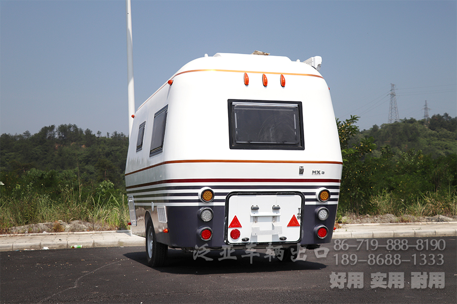 牵引车、拖挂房车、开来式拖挂房车、开来拖挂房车