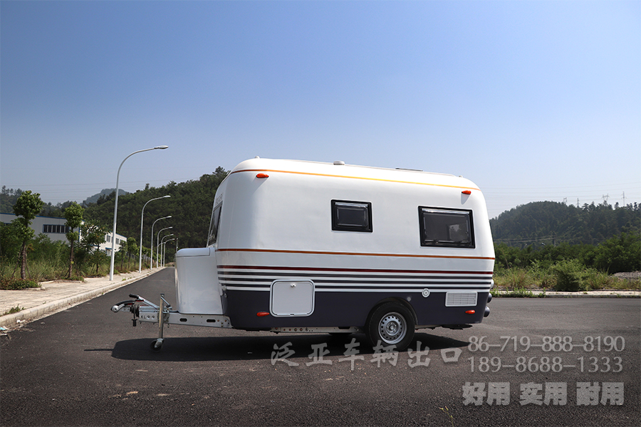 牵引车、拖挂房车、开来式拖挂房车、开来拖挂房车