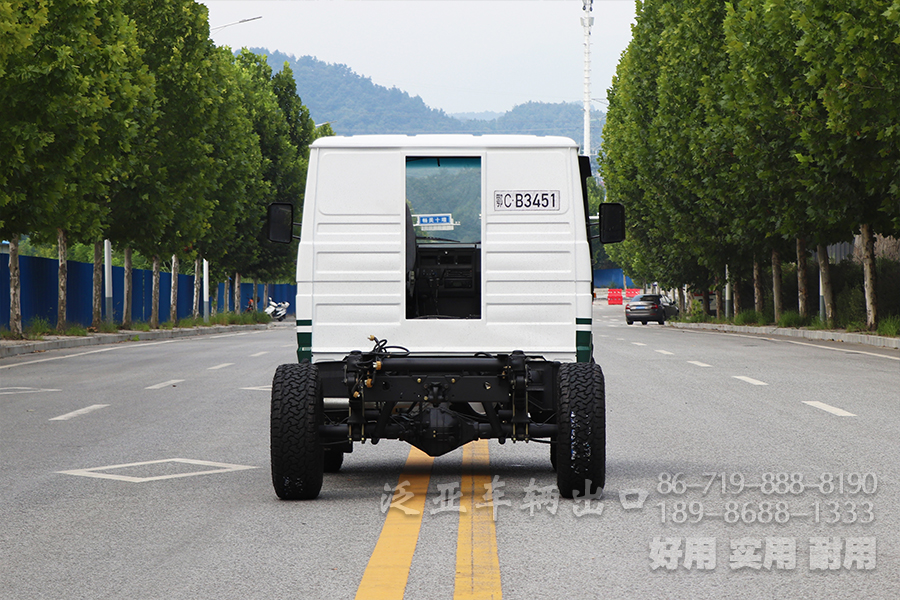 四驱依维柯,NJ2045,森林山路越野,短头底盘,越野底盘,小巧轻便的底盘改装