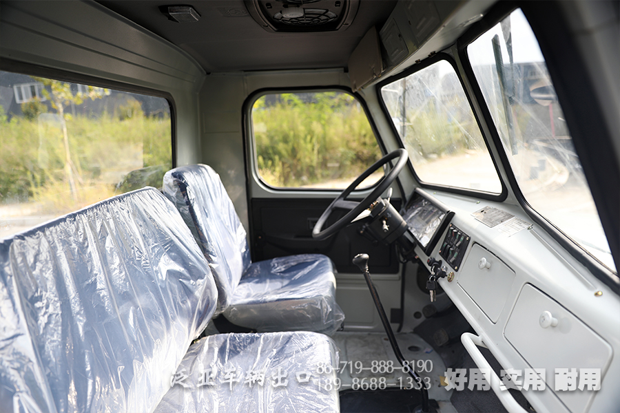 东风EQ2100底盘,东风6×6底盘,长头EQ2100底盘,六驱越野底盘,6×6尖头底盘,140底盘,运兵卡车,底盘出口,长头卡车,210马力卡车,卡车专用改装