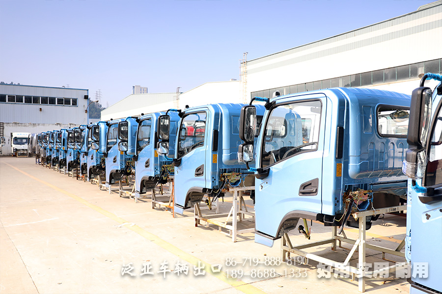 平头驾驶室，越野卡车驾驶室，东风驾驶室，双排驾驶室，单排驾驶室