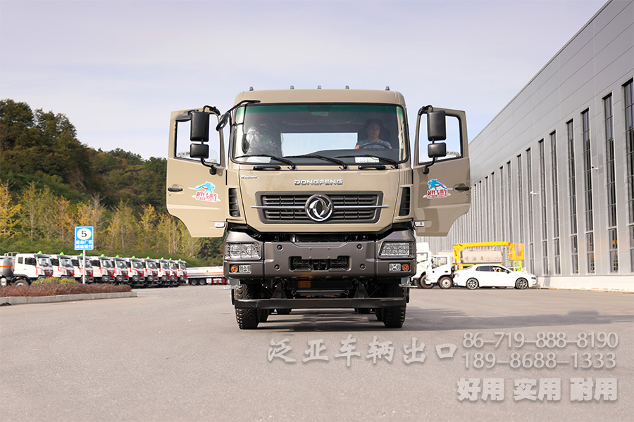 东风8X4,8X4平板,平板底盘,东风10米平板,东风10米底盘,30吨专用车底盘,30吨底盘,专用车底盘改装