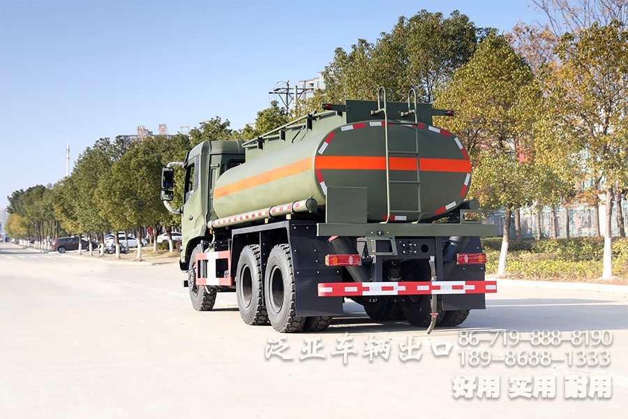 东风6x4、东风6x6、油罐车、加油车、罐式加油车、东风6x4越野油罐车、平头卧铺加油车