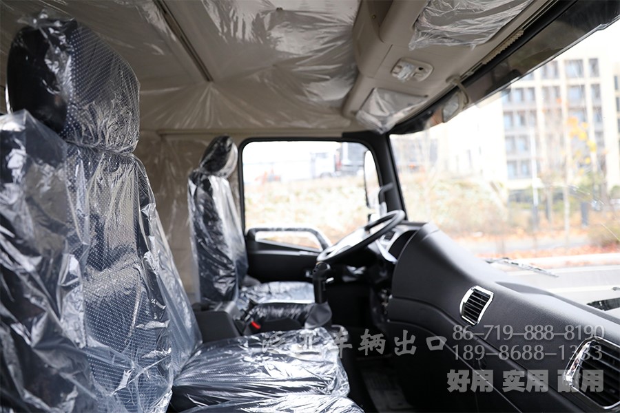 东风4x4，东风四驱，东风大马力卡车，手动八档卡车，大马力底盘出口