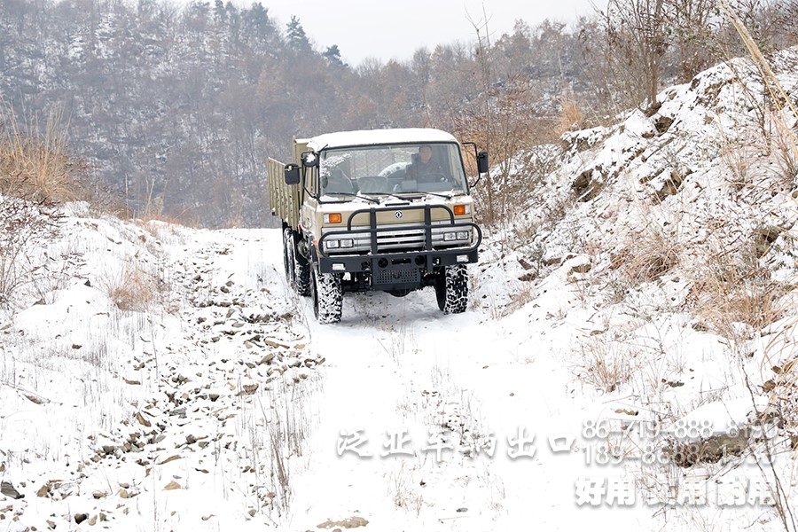 <strong>颜值与实力并存的东风6x6六驱EQ2102</strong>