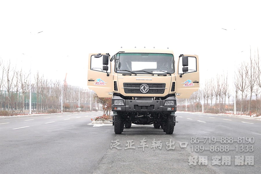 东风底盘改装,八驱底盘,东风450马力底盘,东风八驱,大马力越野底盘,450马力底盘,后八轮越野底盘,全驱可改装型底盘