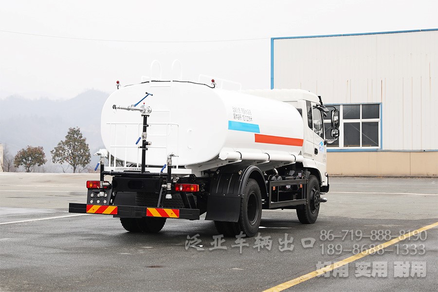 消防运水车，10方喷洒车，东风消防车，4*2水罐车，国三喷洒车，环卫绿化车，绿化喷洒车
