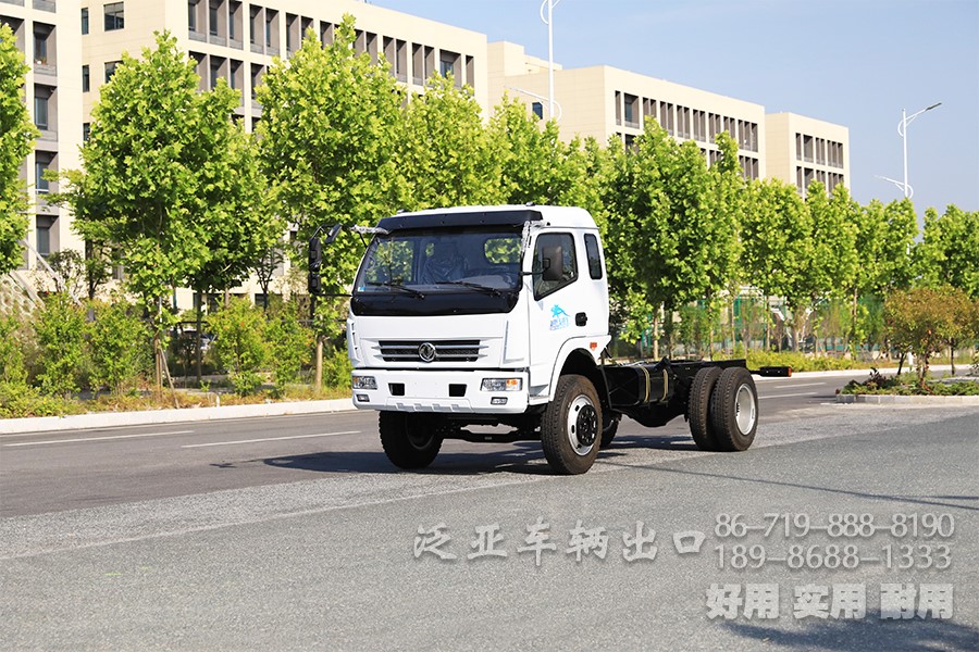 东风4x2，吸污车8档专用车底盘，多功能特种车底盘，底盘改装厂家